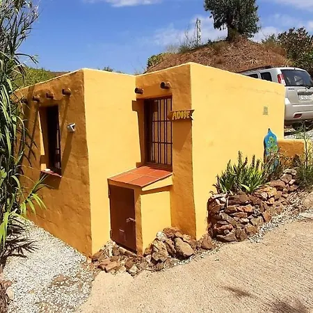 Adobe Getaway With 'private Plunge Pool'