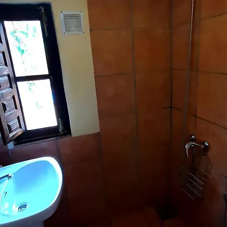 Adobe Getaway With 'private Plunge Pool' *